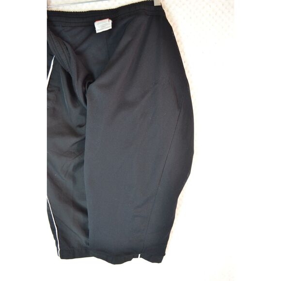 Nike The Athletic Dept Women's Large Black Capri Crop Pants - Picture 12 of 15